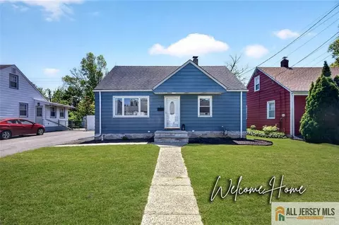 37 Eberly Pl, Fords, NJ 08863