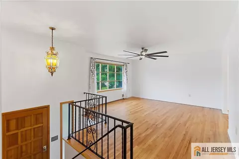 Living - 178 Jeff St, Edison, NJ 08837 photo 1 of 3