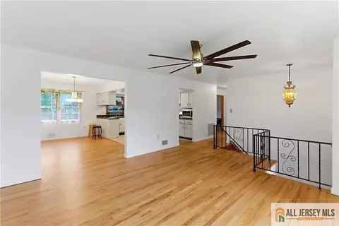 Living - 178 Jeff St, Edison, NJ 08837 photo 3 of 3