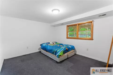 Bedroom - 178 Jeff St, Edison, NJ 08837 photo 4 of 4