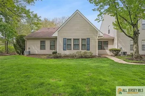 171 Wycoff Way #171, East Brunswick, NJ 08816