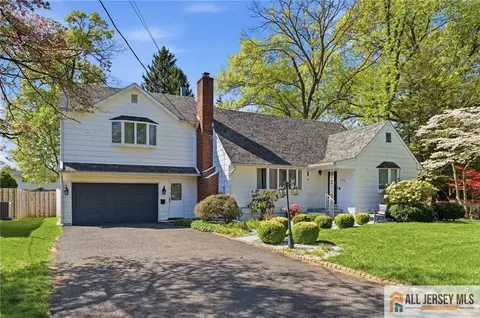 785 3rd St, Dunellen, NJ 08812