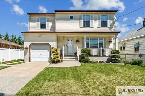 100 Juliette St, Hopelawn, NJ 08861