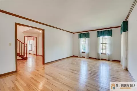 194 Plainfield Rd, Edison, NJ 08820 photo 5