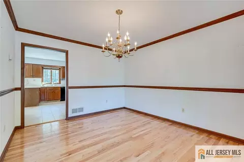 194 Plainfield Rd, Edison, NJ 08820 photo 17