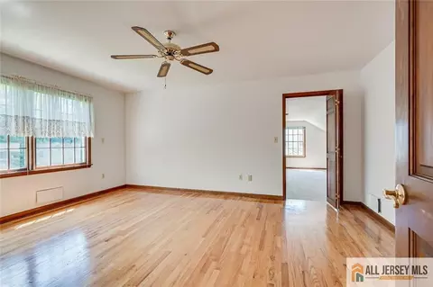 194 Plainfield Rd, Edison, NJ 08820 photo 21