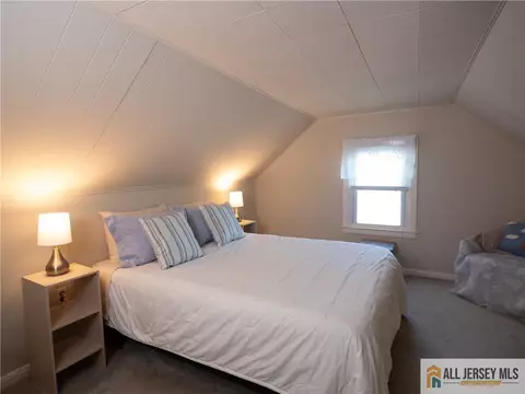 Bedroom - 917 Mountain Ave, Middlesex, NJ 08846 photo 3 of 4