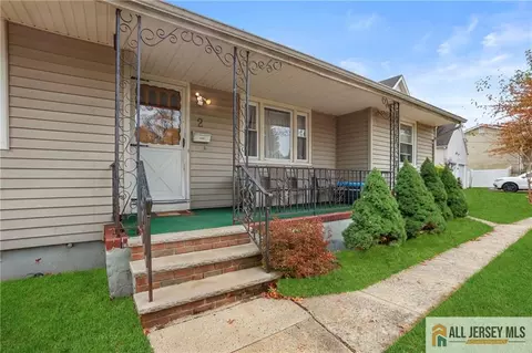 2 Marie St, South River, NJ 08882