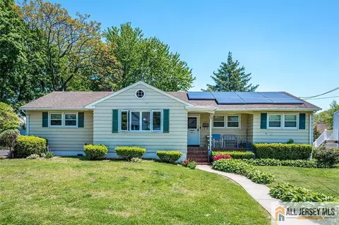 468 Gorham Ave, Woodbridge, NJ 07095