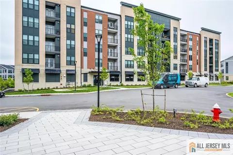 1 Culvert Dr #306, West Windsor, NJ 08550