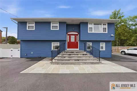 1084 Stelton Rd, Piscataway, NJ 08854