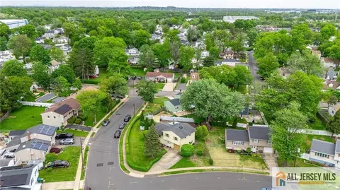 View/Area - 2 Moryan Rd, Edison, NJ 08817 photo 1 of 5