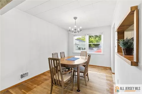 Dining - 2 Moryan Rd, Edison, NJ 08817 photo 1 of 2