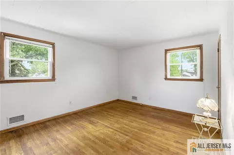 Bedroom - 2 Moryan Rd, Edison, NJ 08817 photo 1 of 3