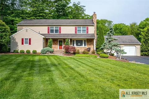 114 Old Beekman Rd, South Brunswick, NJ 08852