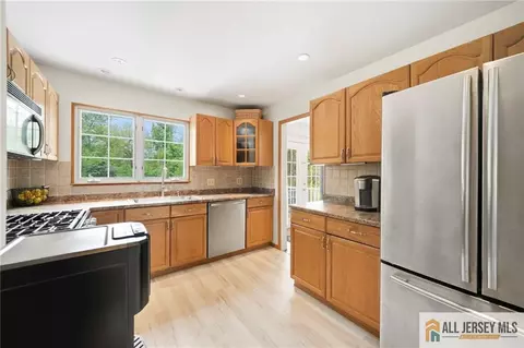 Kitchen - 56 Ferris Rd, Edison, NJ 08817 photo 1 of 3