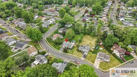 View/Area - 56 Ferris Rd, Edison, NJ 08817 photo 3 of 4