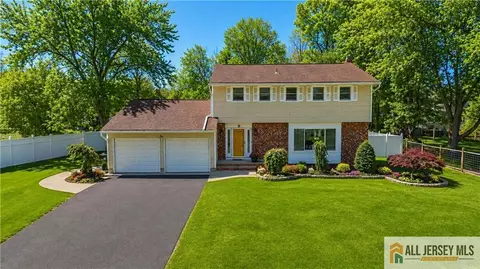 9 Braddock St, East Brunswick, NJ 08816