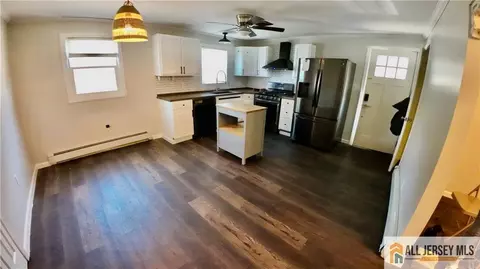 880 Old Bridge Tpke, East Brunswick, NJ 08816