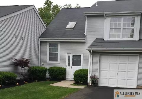 147 Picadilly Pl, Somerset, NJ 08873