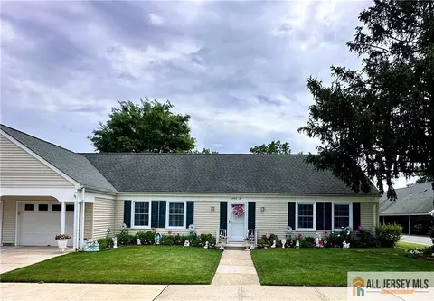 496 Revere Way #496A, Jamesburg, NJ 08831