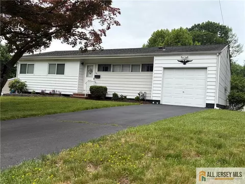 89 S Pennington Rd, New Brunswick, NJ 08901