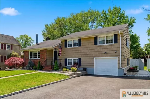 205 New Dover Rd, Colonia, NJ 07067