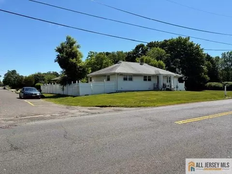 36 Old Bridge Tpke, South River, NJ 08882