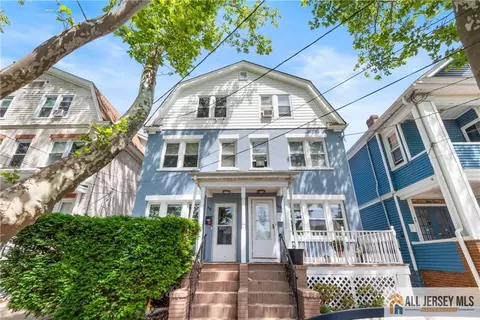 48 Catalpa Ave, Perth Amboy, NJ 08861