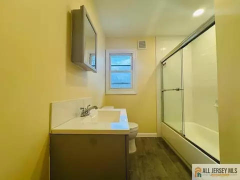 Entry Way - 1868 Oak Tree Rd, Edison, NJ 08820 photo 4 of 4