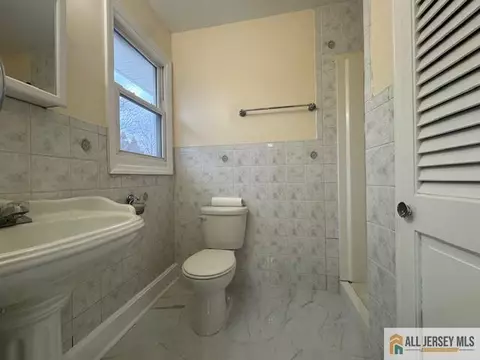 Bath - 1868 Oak Tree Rd, Edison, NJ 08820 photo 2 of 2