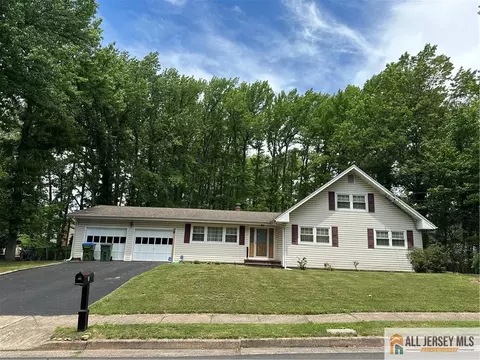 3 Westover Way, Edison, NJ 08820