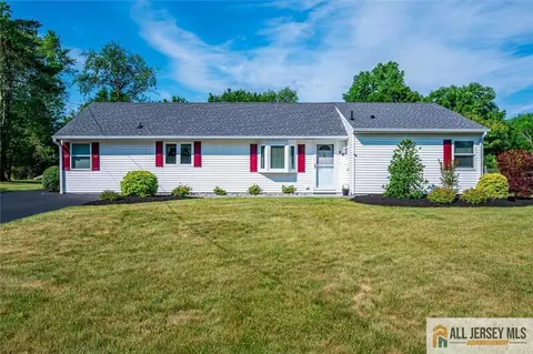 39 Kendall Rd, South Brunswick, NJ 08824
