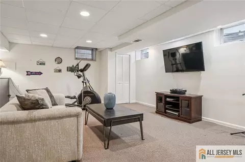 98 King St, Edison, NJ 08820 photo 32