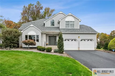 98 King St, Edison, NJ 08820 photo 1
