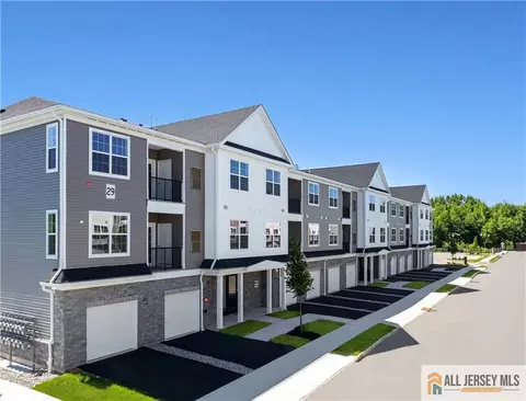 29209 Radford Ct, Monroe, NJ 08831