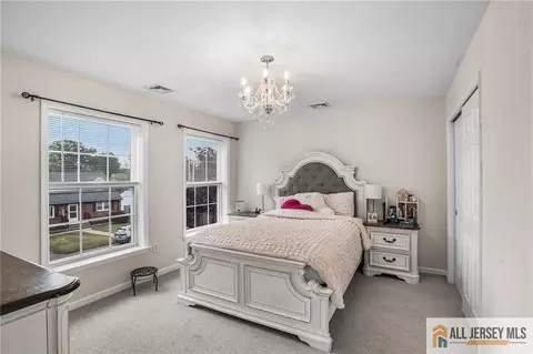 Bedroom - 32 E Summit Ave, Sewaren, NJ 07077 photo 1 of 10