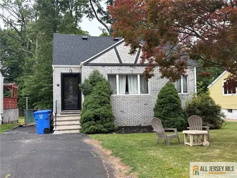 93 Gaywood Ave, Colonia, NJ 07067