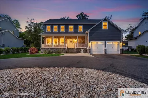 316 Mantoloking Rd, Brick, NJ 08723