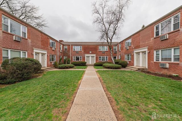72 Fox Rd #7B, Edison, NJ 08817