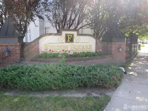 835 Cedar Ct, New Brunswick, NJ 08901