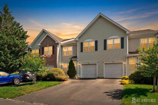 604 Creststone Cir, Princeton, NJ 08540