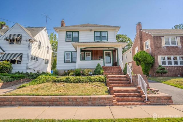 215 New York Ave, New Brunswick, NJ 08901