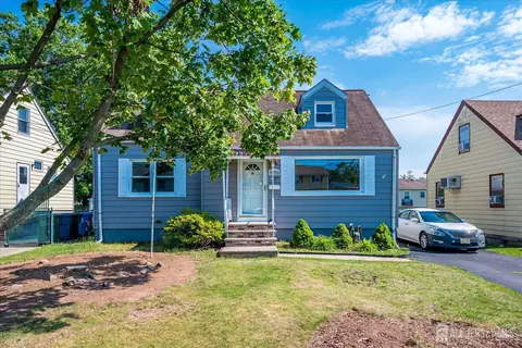 111 Sonora Ave, Iselin, NJ 08830