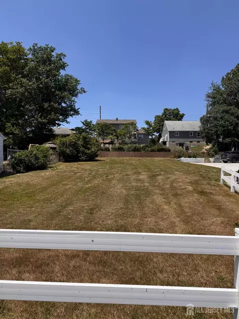 254 Main St, South Amboy, NJ 08879