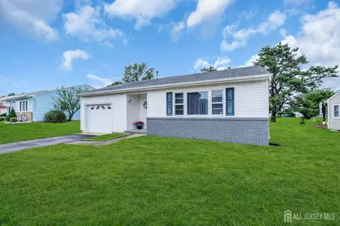 214 Westbrook Dr, Berkeley, NJ 08757 photo 5
