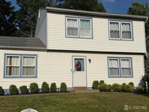 36 Netherwood Cir, Edison, NJ 08820