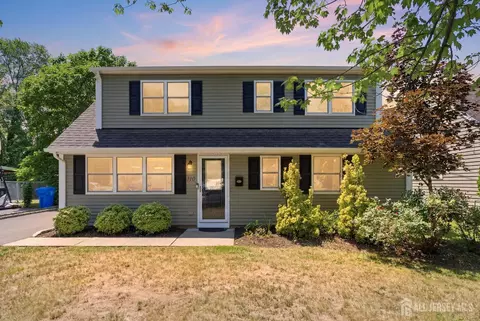 110 W Francis St, Iselin, NJ 08830