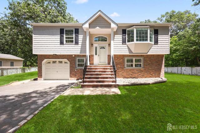 333 Green St, Old Bridge, NJ 08857