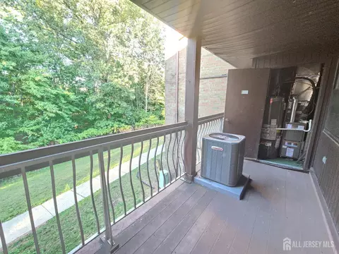 1904 Raspberry Ct, Edison, NJ 08817 photo 13
